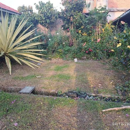 Gabelo Guest House Bukittinggi Bagian luar foto