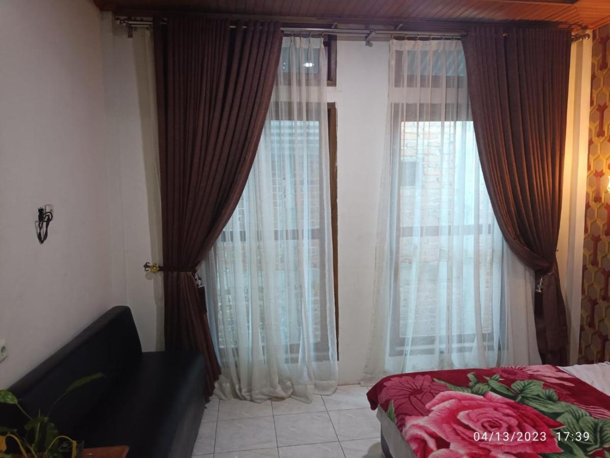 Gabelo Guest House Bukittinggi Bagian luar foto