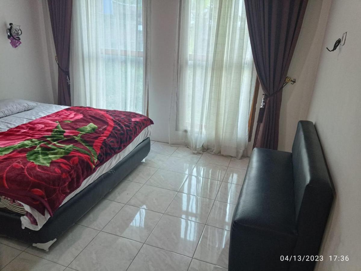 Gabelo Guest House Bukittinggi Bagian luar foto